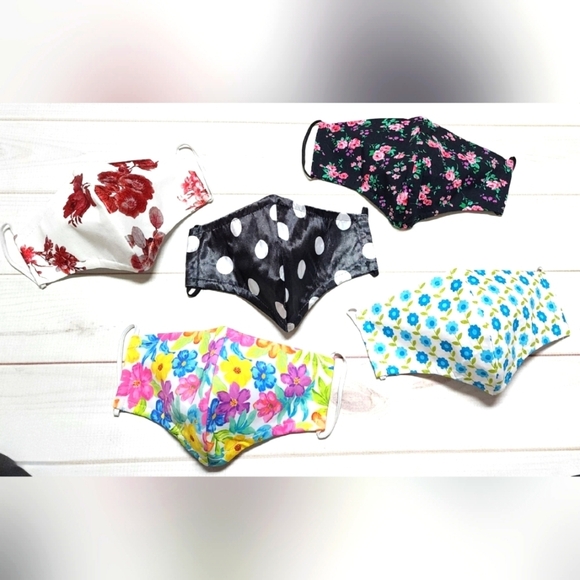 New Bundle of 5 Adult Handmade Face Masks C - Picture 1 of 3